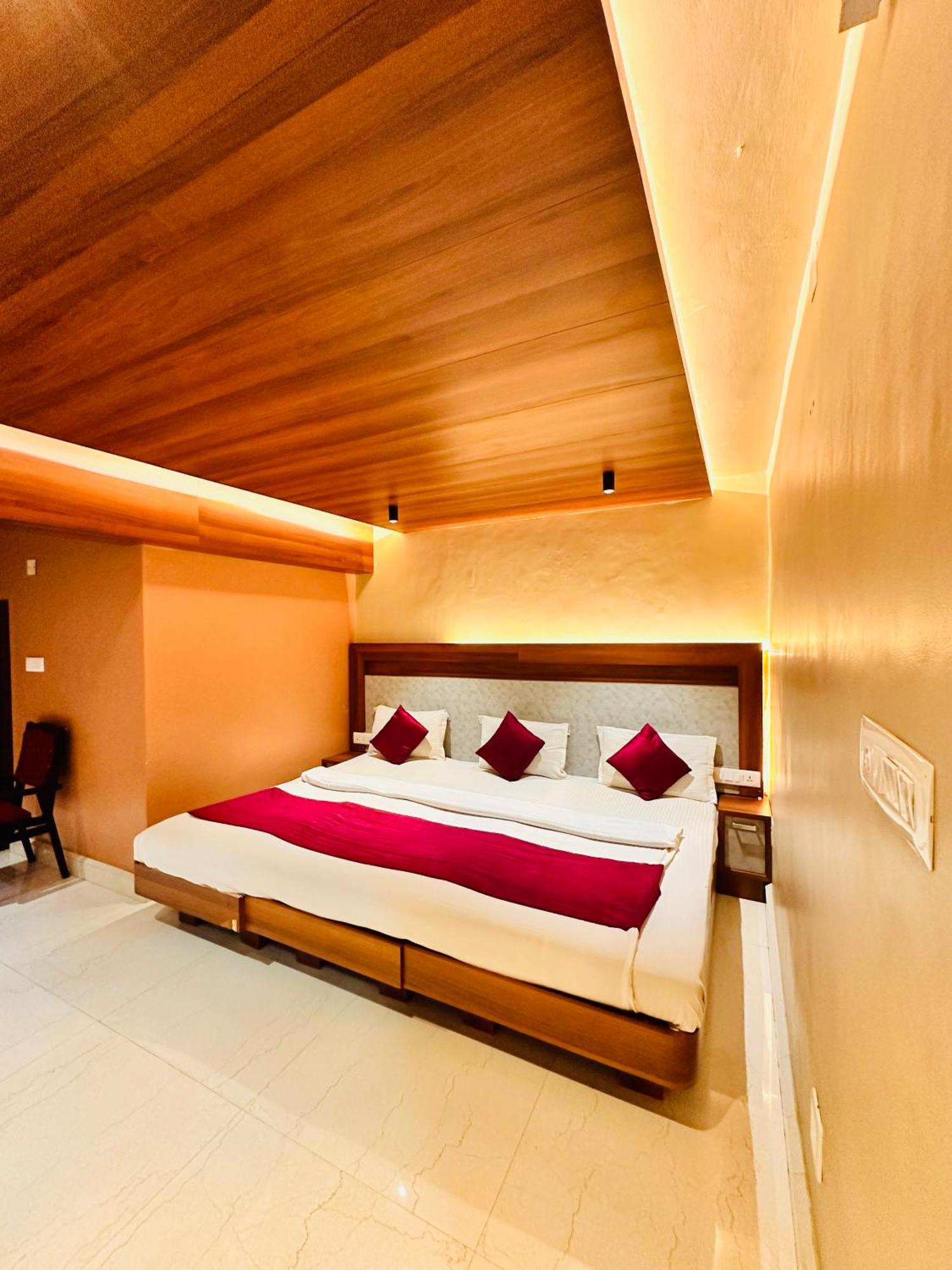 Hotel City Palace Ooty Eksteriør bilde