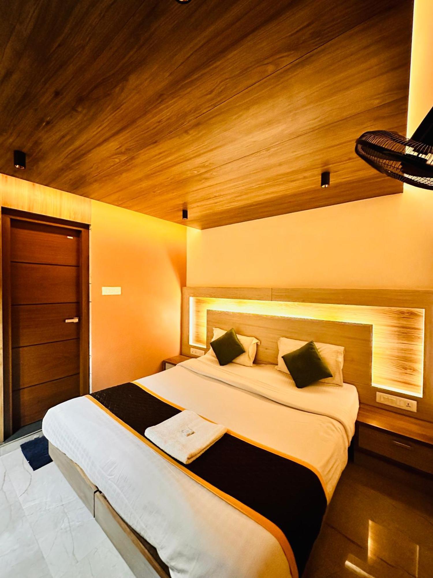 Hotel City Palace Ooty Eksteriør bilde